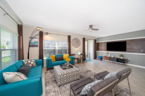 476LP TOWNHOUSE 5 BEDROOMS & 4 BATHROOMS + POOL